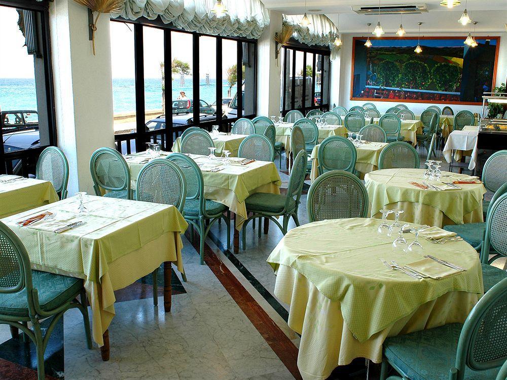Hotel Il Mulino Capo dʼOrlando Exteriör bild